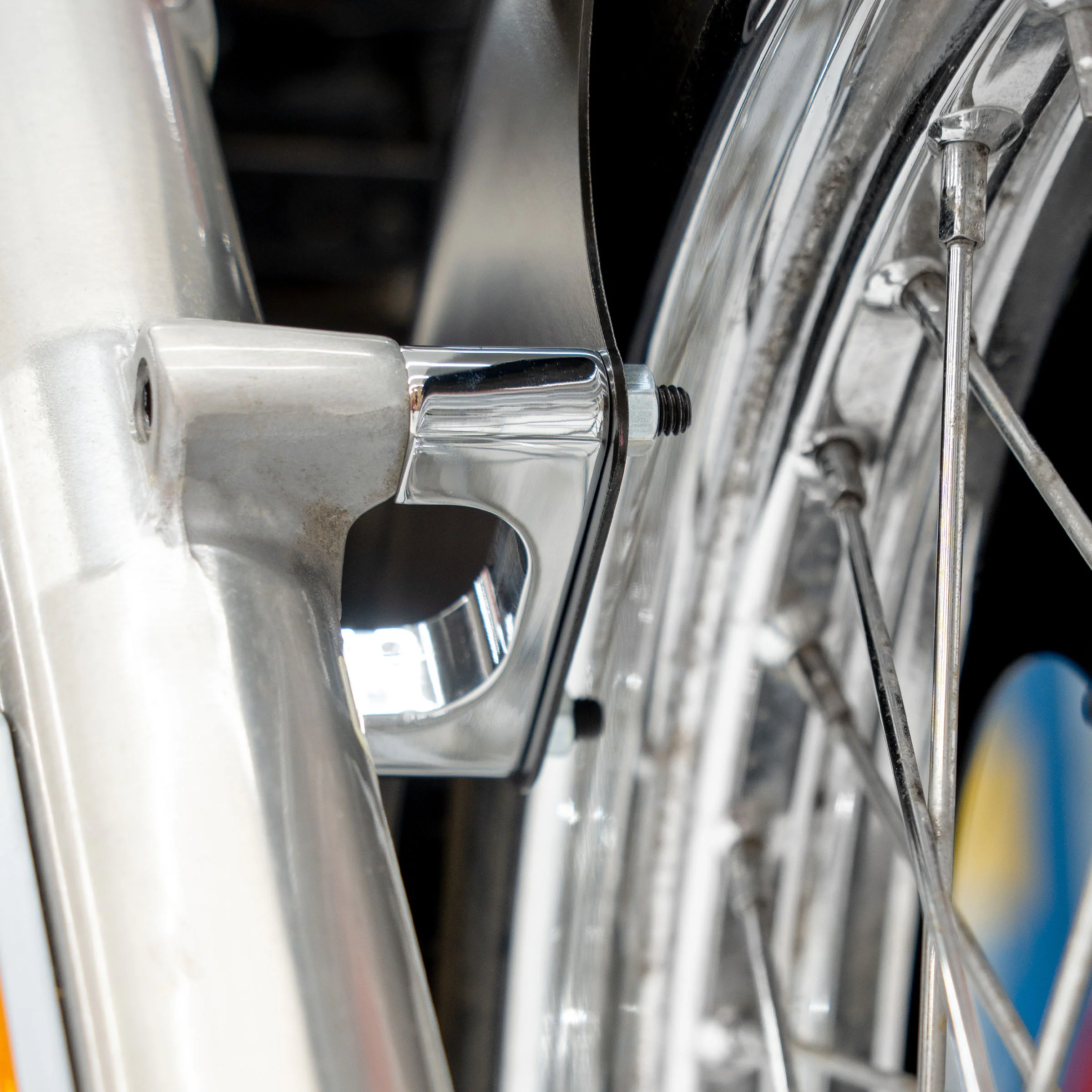 Tire Hugger Front Fender Mounting Blocks for H-D® 1984-2015 Softail and 1993-2005 Dyna - Image 10